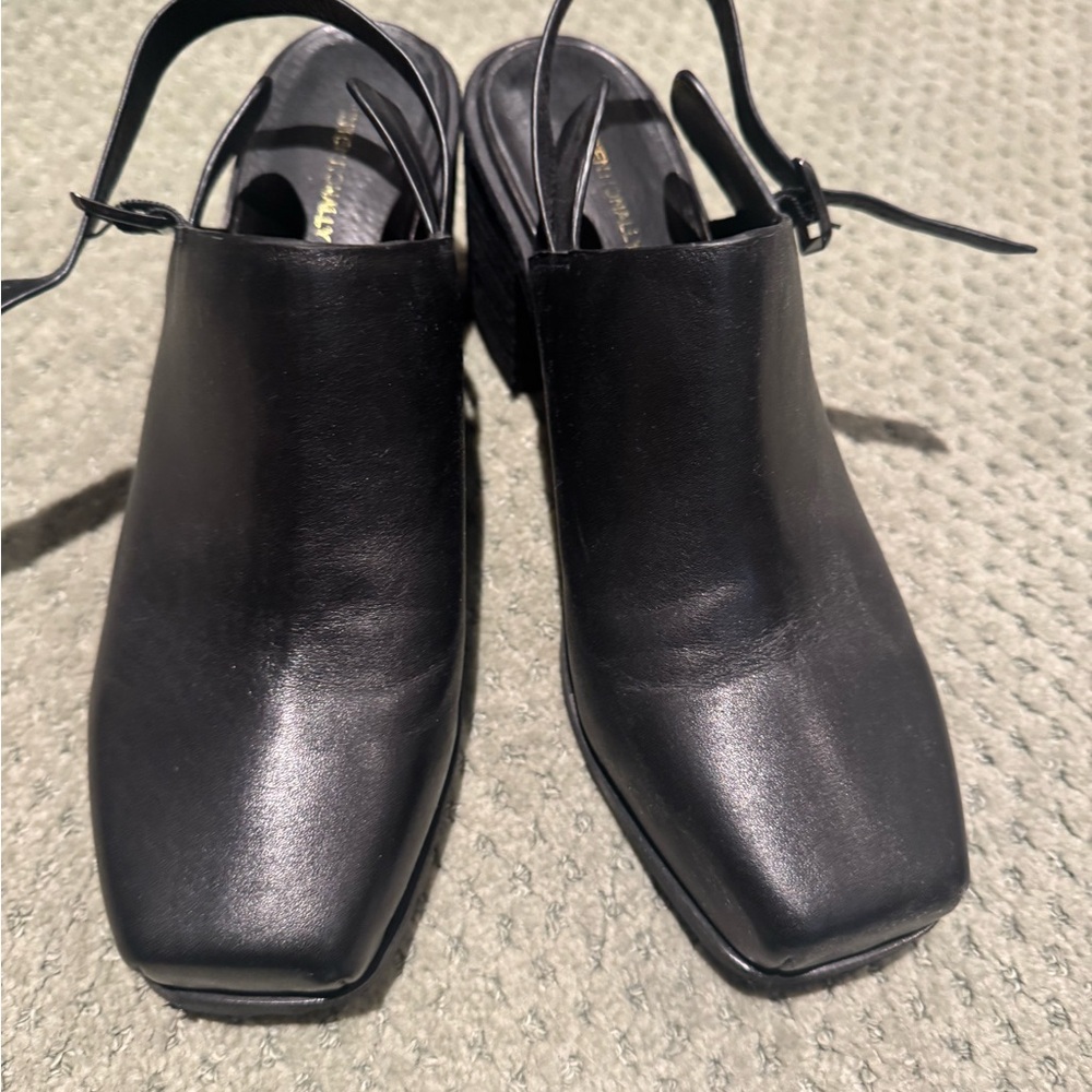 INTENTIONALLY BLANK Honcho mules - black